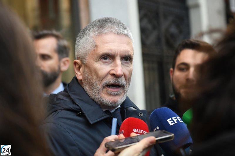 Marlaska insta a esperar resultados de investigaciones en Lavapiés antes de emitir juicios