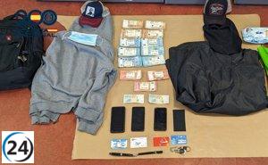 Dos arrestados por robo de 11.000 euros en sala de juegos de Puerta del Ángel.