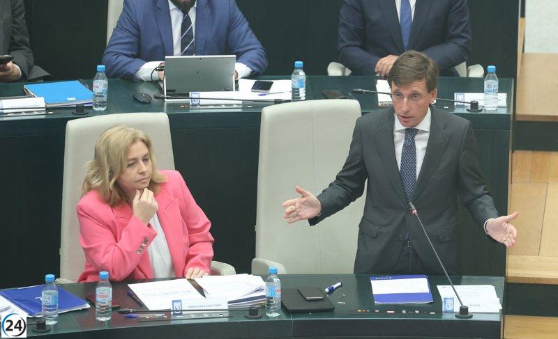 Almeida acusa a Sánchez de comportarse como un 