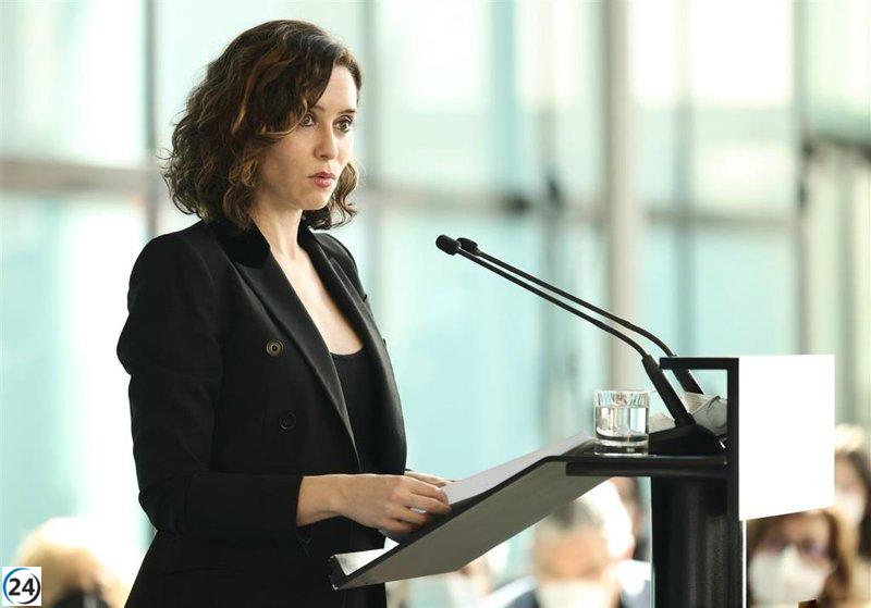 Ayuso critica el vídeo de Israel pero acusa al Gobierno de lanzar constantes ofensas y llamar al exterminio del país.