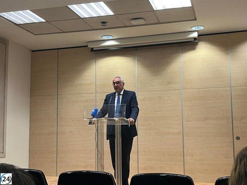 Izquierdo (PP) critica a Más Madrid y PSOE por hipocresía en acusaciones a Errejón