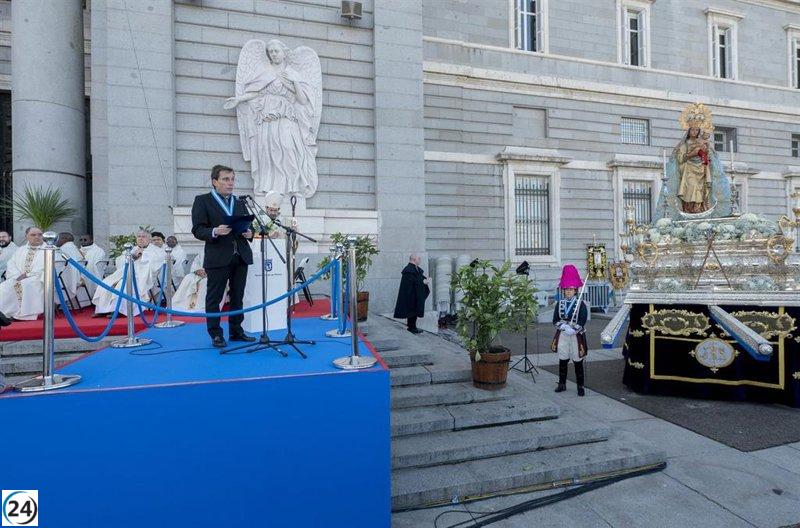 Almeida solicita a la Almudena que envíe el apoyo y la solidaridad de Madrid a las víctimas de la DANA.