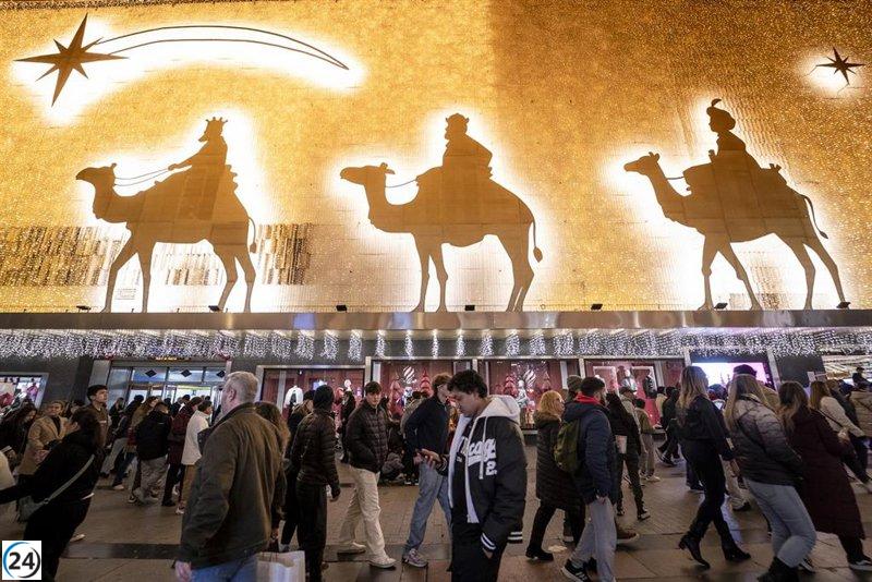 Los madrileños reducirán su gasto navideño a 551 euros, un 16% menos que el año pasado, según Cetelem.