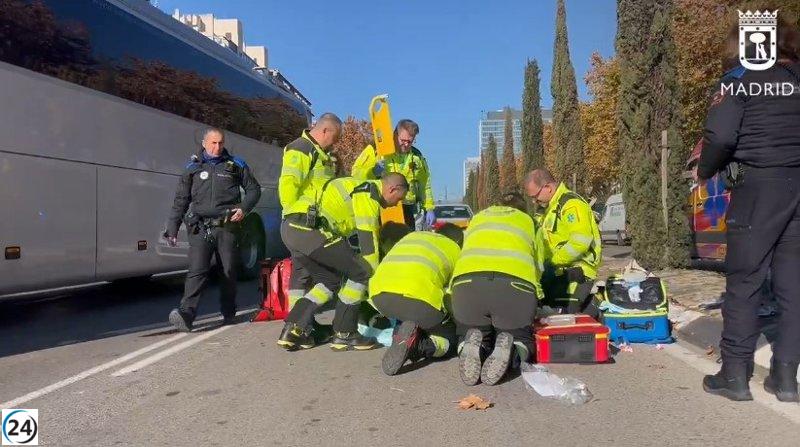 Fuga tras atropello a pareja en un cruce imprudente en Arganzuela.