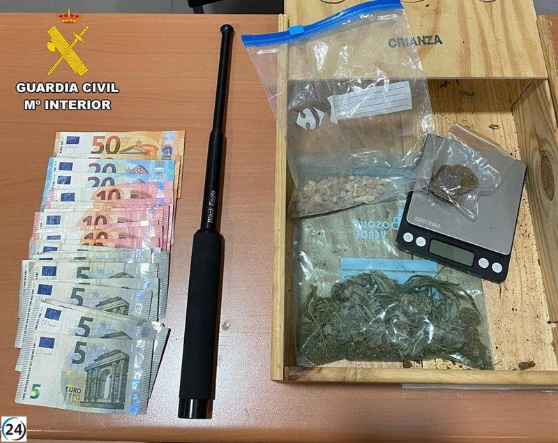 Desmantelan el punto de venta de drogas en una tienda de ultramarinos en Colmenar de Oreja.