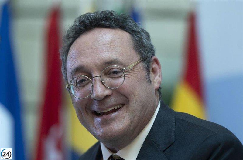 Gobierno de Ayuso exige renuncia del fiscal general; la izquierda acusa de querer desviar la atención.