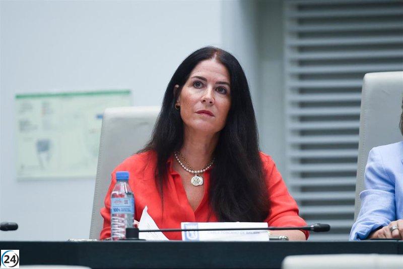 Cibeles defiende a Toscano al considerar sus comentarios sobre el LGTB como ejercicio de libertad de expresión.