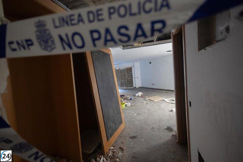 Catorce arrestos tras enfrentamiento vecinal en hotel okupado de San Blas.