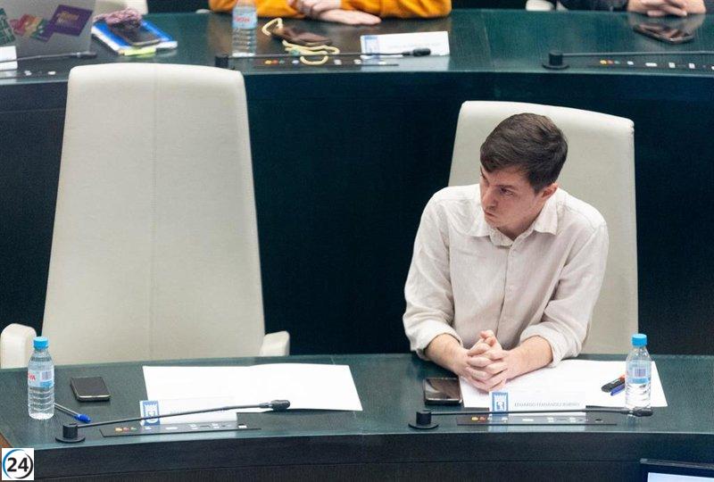 Rubiño critica a Almeida por el impacto negativo del turismo descontrolado en la vida familiar en Madrid.
