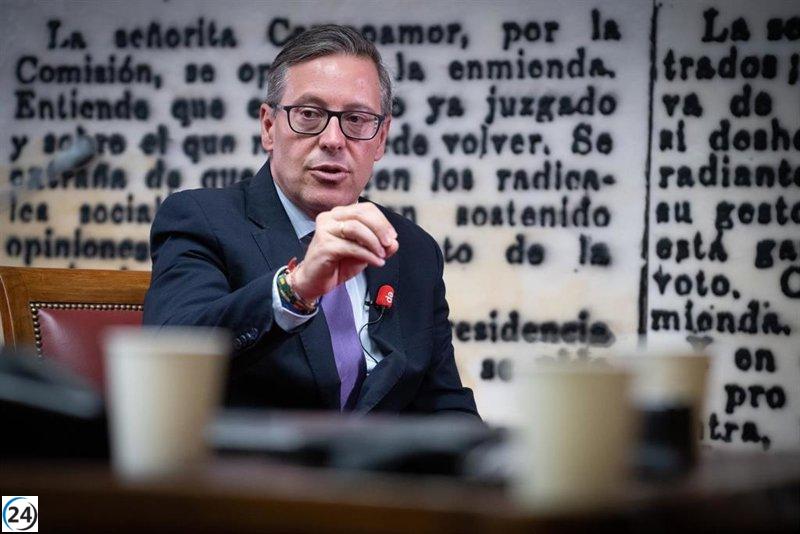 Serrano (PP) denuncia hipocresía del PSOE por promover el 