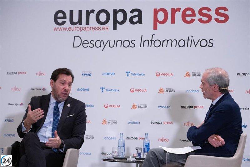 Puente desmiente al Gobierno de Ayuso sobre la deuda de transporte: 