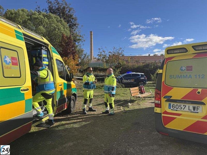 Tragedia en Alcalá de Henares: mujer fallece y hombre herido en incendio en parque.