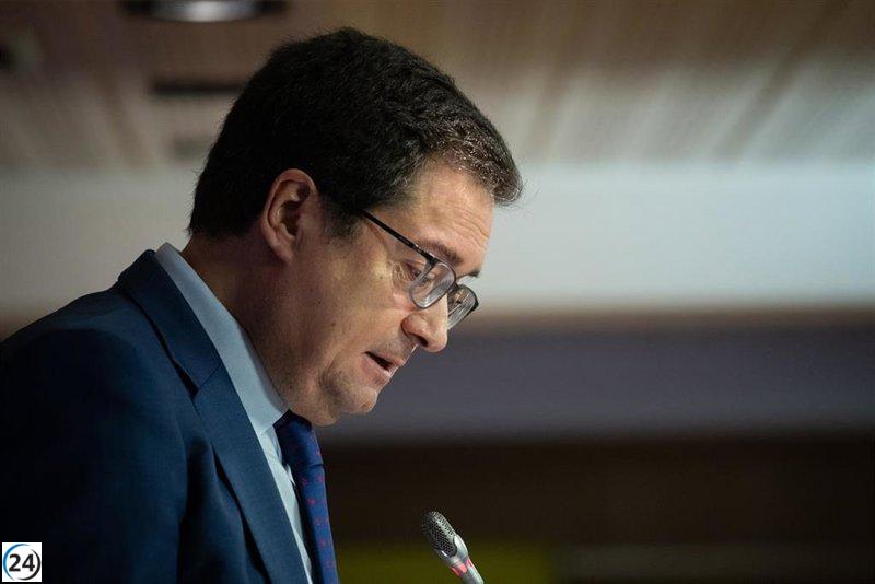 Óscar López denuncia a jueces que responden a Aznar y cuestionan la validez del Gobierno.