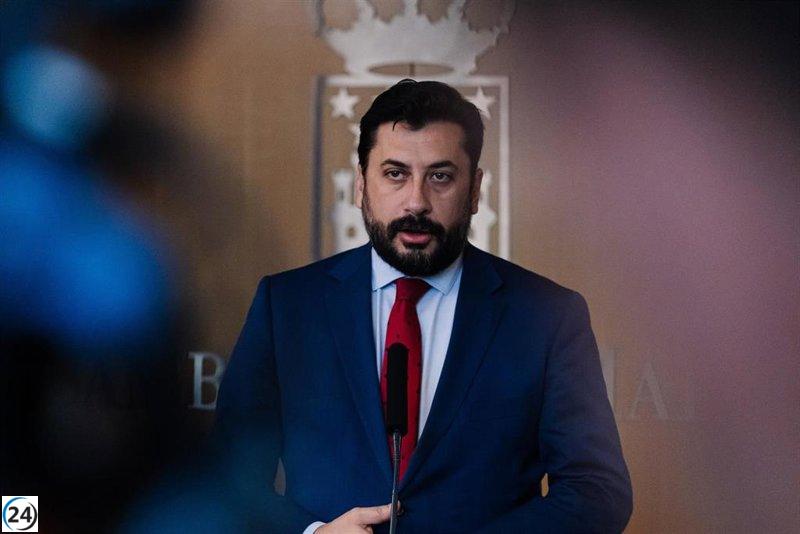 Pache (PP) denuncia la corrupción del PSOE y propone una conexión rápida entre Moncloa y Soto del Real.