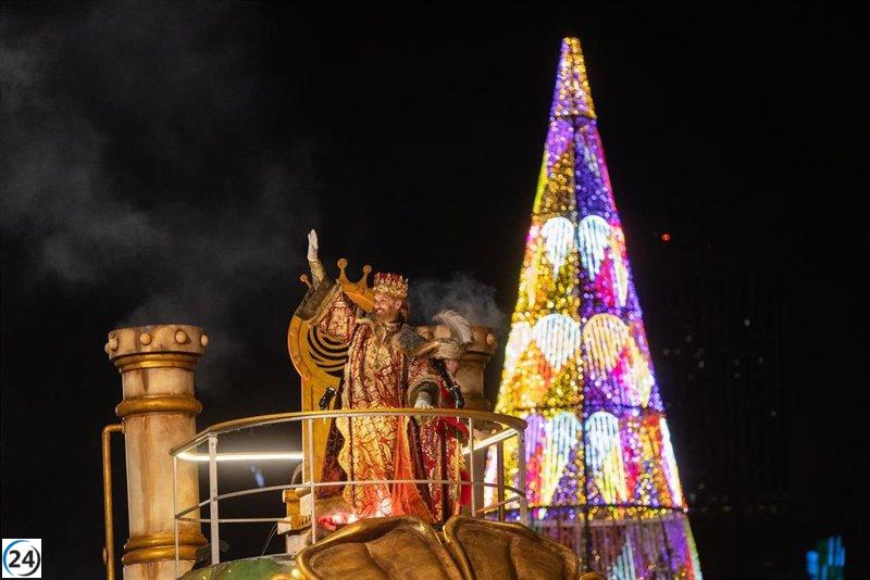 Más de 600 agentes se despliegan para asegurar la Cabalgata de Madrid.