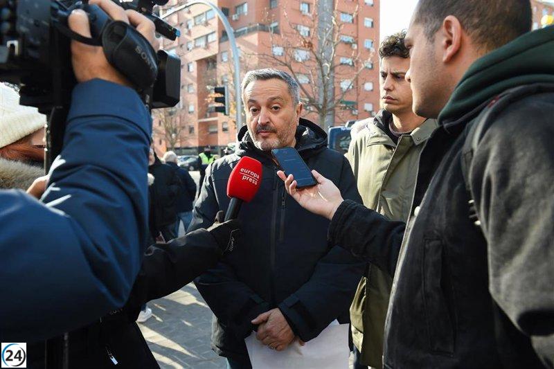 PSOE denuncia el abandono de Las Águilas por parte de Ayuso y reclama una estación de metro para sus vecinos.