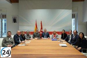 Jorge Rodrigo regresa a la Consejería tras superar un intenso tratamiento oncológico de más de tres meses.