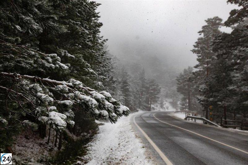 La alerta por nevadas en la Sierra se prolonga hasta el sábado.