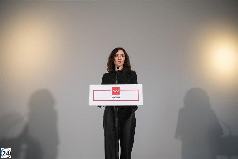 Mónica García critica el protagonismo de Ayuso en el funeral por las víctimas de Adamuz en Madrid.