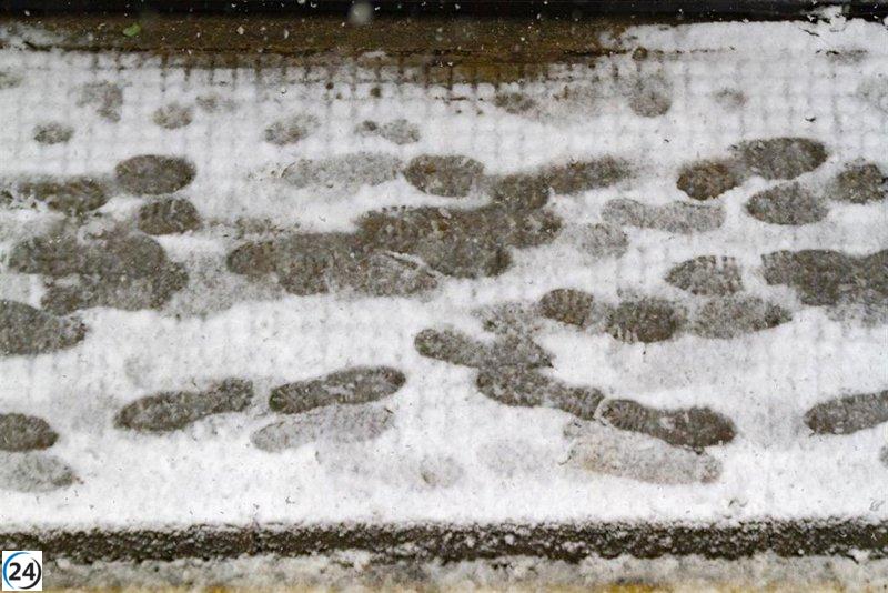 Red de carreteras reabierta gracias a la labor de 88 operativos y un despliegue de 22 quitanieves.