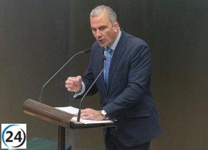 Vox desafía a Almeida a materializar su compromiso de edificar 23,000 viviendas antes de 2027 para frenar la salida de vecinos de Madrid.