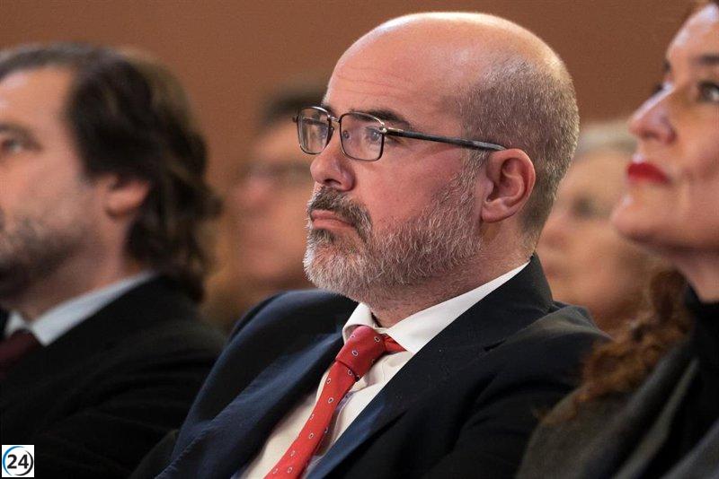 Almeida propone al delegado del Gobierno dialogar sobre sus funciones y abordar las recientes agresiones con arma blanca.