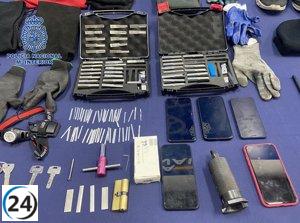 Grupo itinerante de delincuentes detenidos por robar joyería en Vigo en Madrid y Toledo.