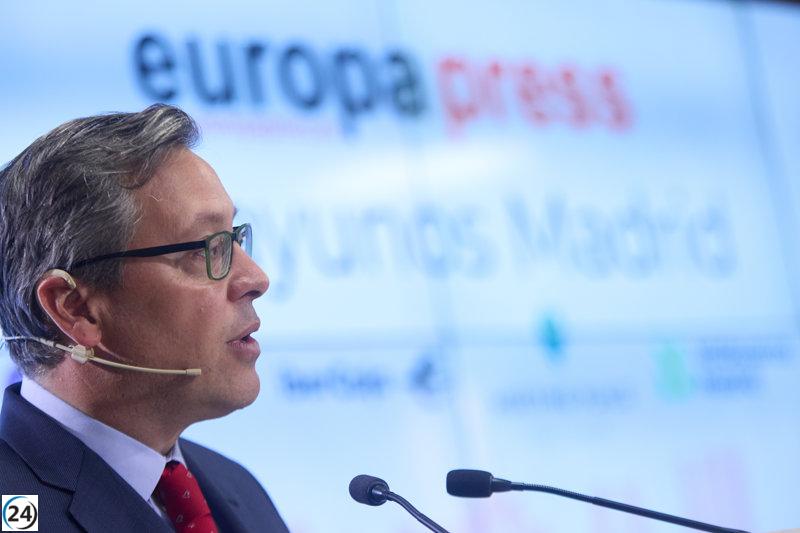 Serrano apoya a Ayuso para acabar con el sanchismo en Madrid.