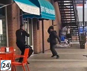 Detenido hombre armado con cuchillo en Collado Villalba tras enfrentamiento con agentes.