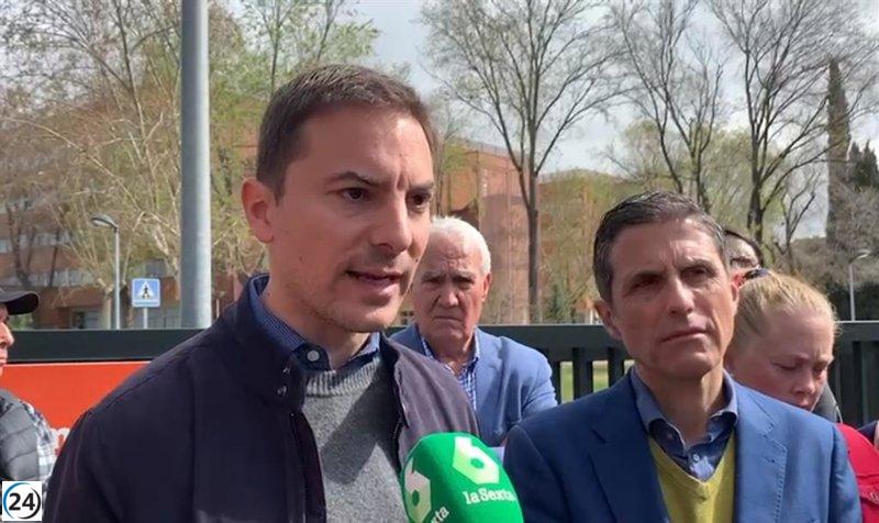 Juan Lobato propone reducir el alquiler en 300 euros para jóvenes y familias.