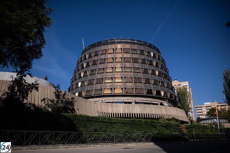El Constitucional acepta recursos de Madrid y Galicia contra impuesto a grandes fortunas.