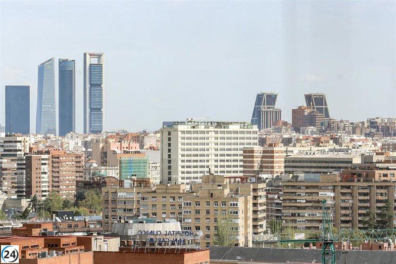 Almeida prohíbe empadronamiento de okupas en Madrid.