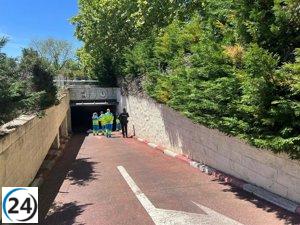 Hombre de 75 años muere aplastado por puerta de garaje en Alcorcón.