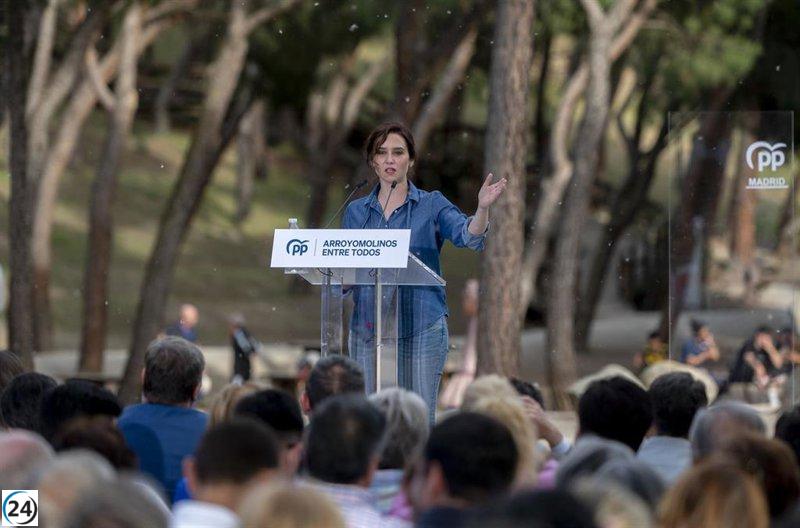 Ayuso acusa a Sánchez de fomentar odio con la imposición de una Memoria por ley.