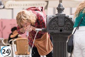 La Comunidad aprueba plan contra olas de calor: adelanta apertura de piscinas y adapta horario escolar.