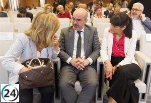 Concentración de afectados por la 7B se traslada a calle Arenal en Madrid.