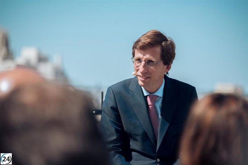 Almeida promete construir más áreas caninas en las zonas más solicitadas.