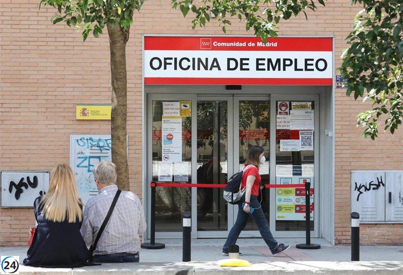 El desempleo disminuye en un 1,97% en Madrid en abril, con 6.215 personas menos.