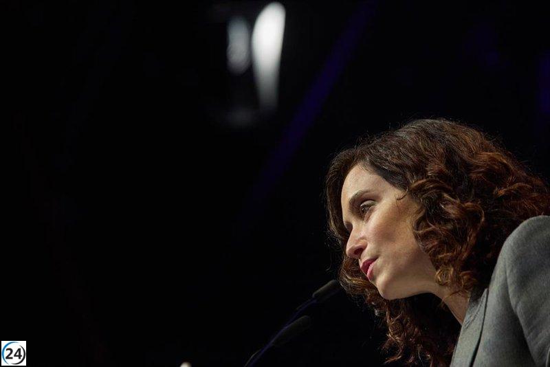 Ayuso critica la justicia social de la izquierda por fomentar envidia y normalizar el delito.