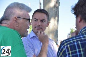 Constructores de colegios en Madrid obligan a niños a estudiar en barracones, denuncia Lobato