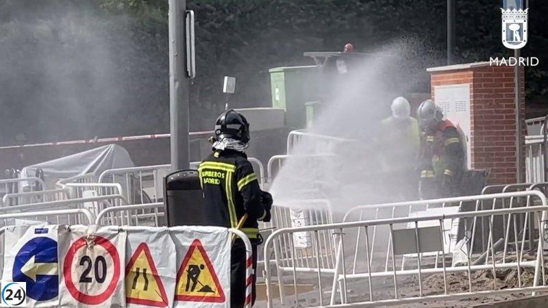 Equipo de bomberos lucha por contener peligroso escape de gas en San Fermín.