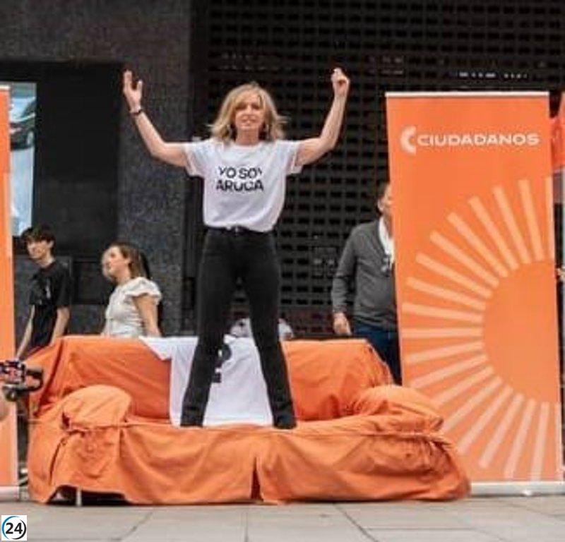 Aruca Gómez (CS) inicia campaña en la 'Arumóvil' para recorrer la región.