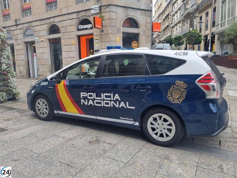 Hombre detenido por atropellar y herir gravemente a su esposa en casa de amigos.