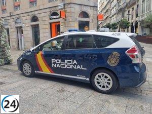 Hombre detenido por atropellar y herir gravemente a su esposa en casa de amigos.