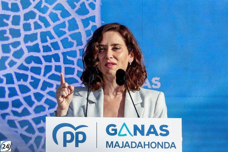 Ayuso no cree que los candidatos de Bildu condenados por delitos de sangre renuncien y cuestiona su integridad.