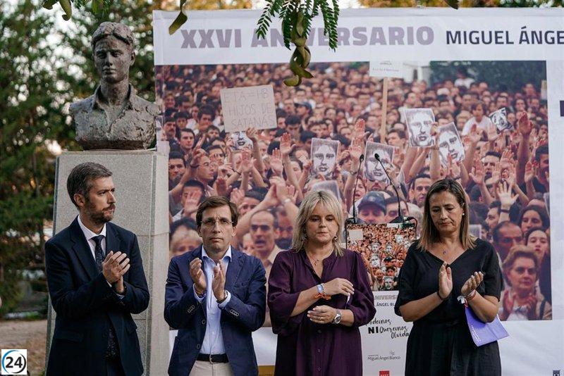 La Comunidad y el Ayuntamiento conmemoran a Miguel Ángel Blanco en el XXVI aniversario de su asesinato.