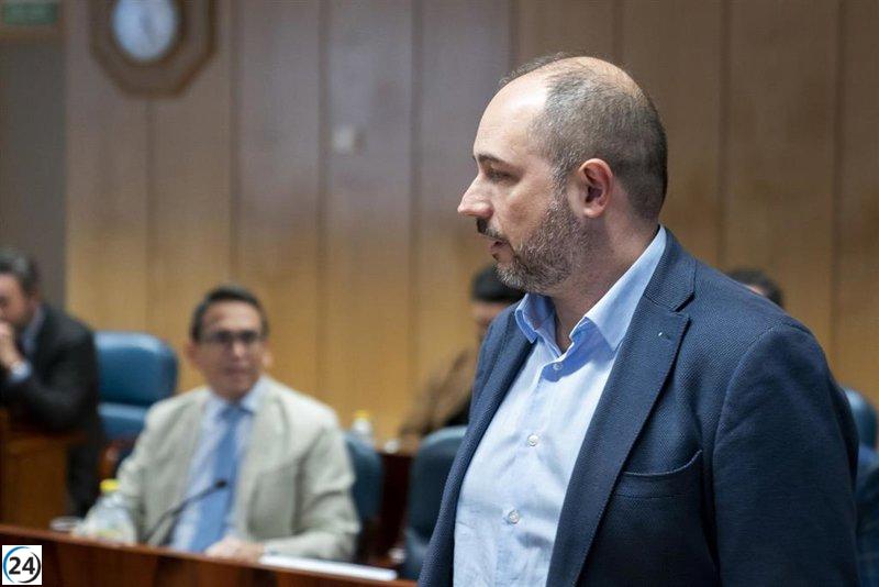 Más Madrid critica que el PSOE obtenga la Presidencia de Presupuestos en lugar del líder de la oposición.