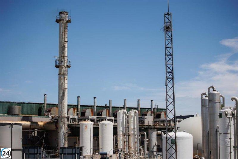 Maroto critica a Almeida por no implementar un plan ambicioso de residuos cero en Madrid.