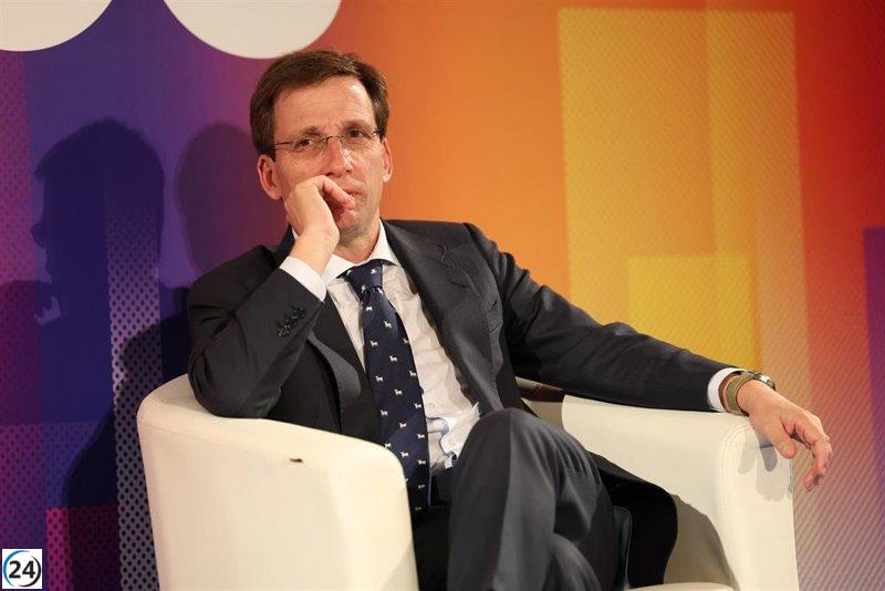 Almeida, indignado ante la amnistía a terroristas del PSOE y cautivado por las protestas en Ferraz.