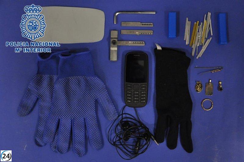 Detenido un individuo en pleno acto de robo en el municipio de Alcorcón utilizando la técnica del 'impresioning'